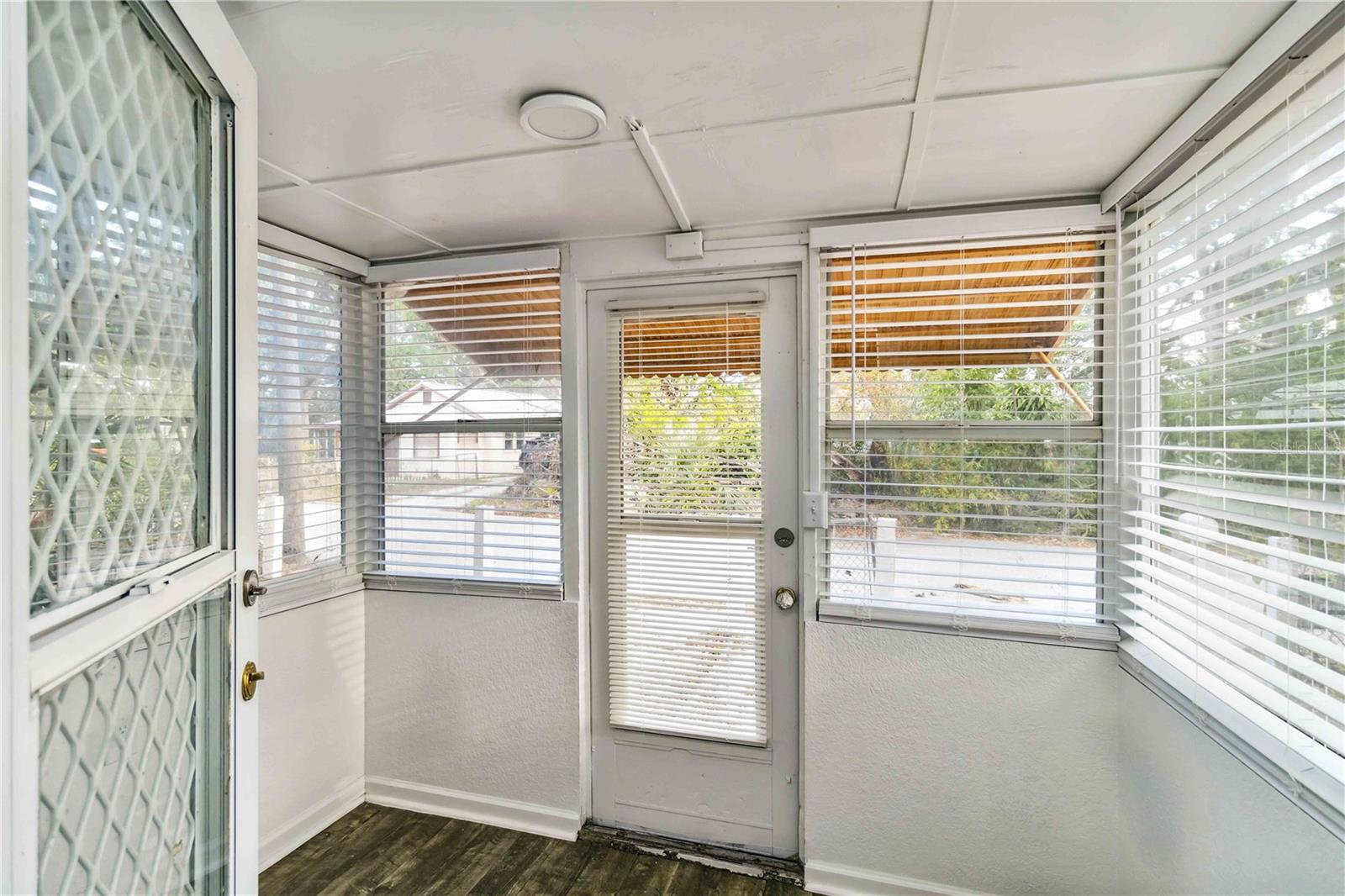612 5TH AVENUE DR E, BRADENTON, FL, 34208