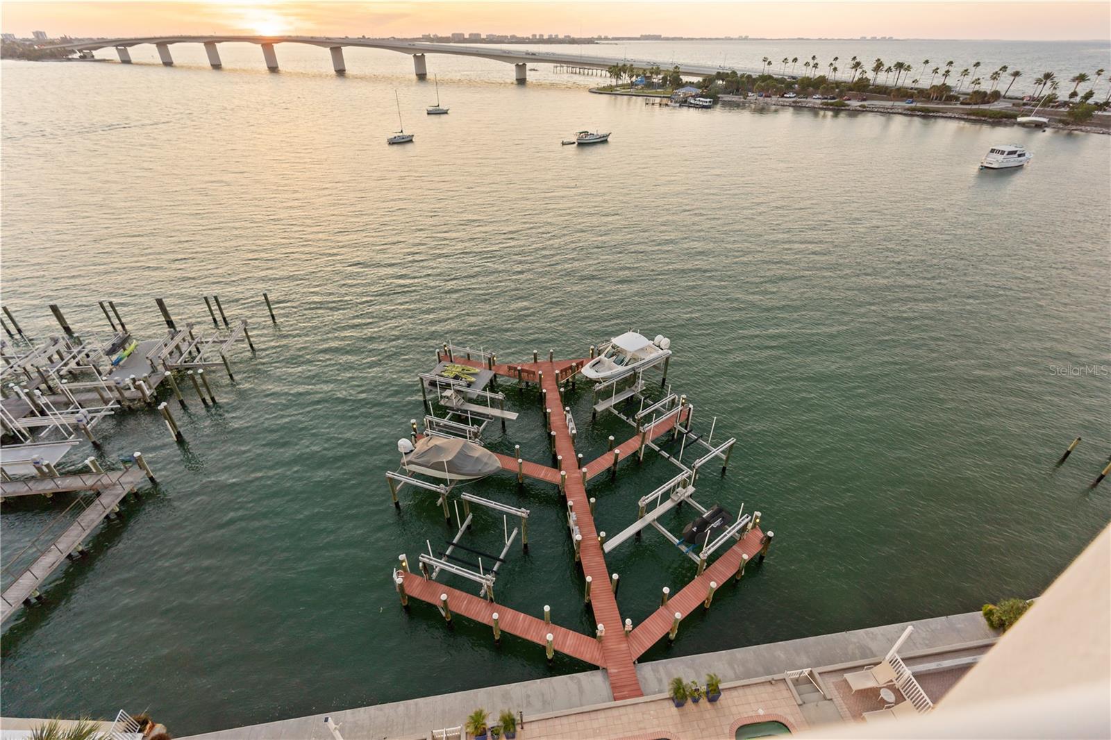 258 GOLDEN GATE PT #701, SARASOTA, FL, 34236