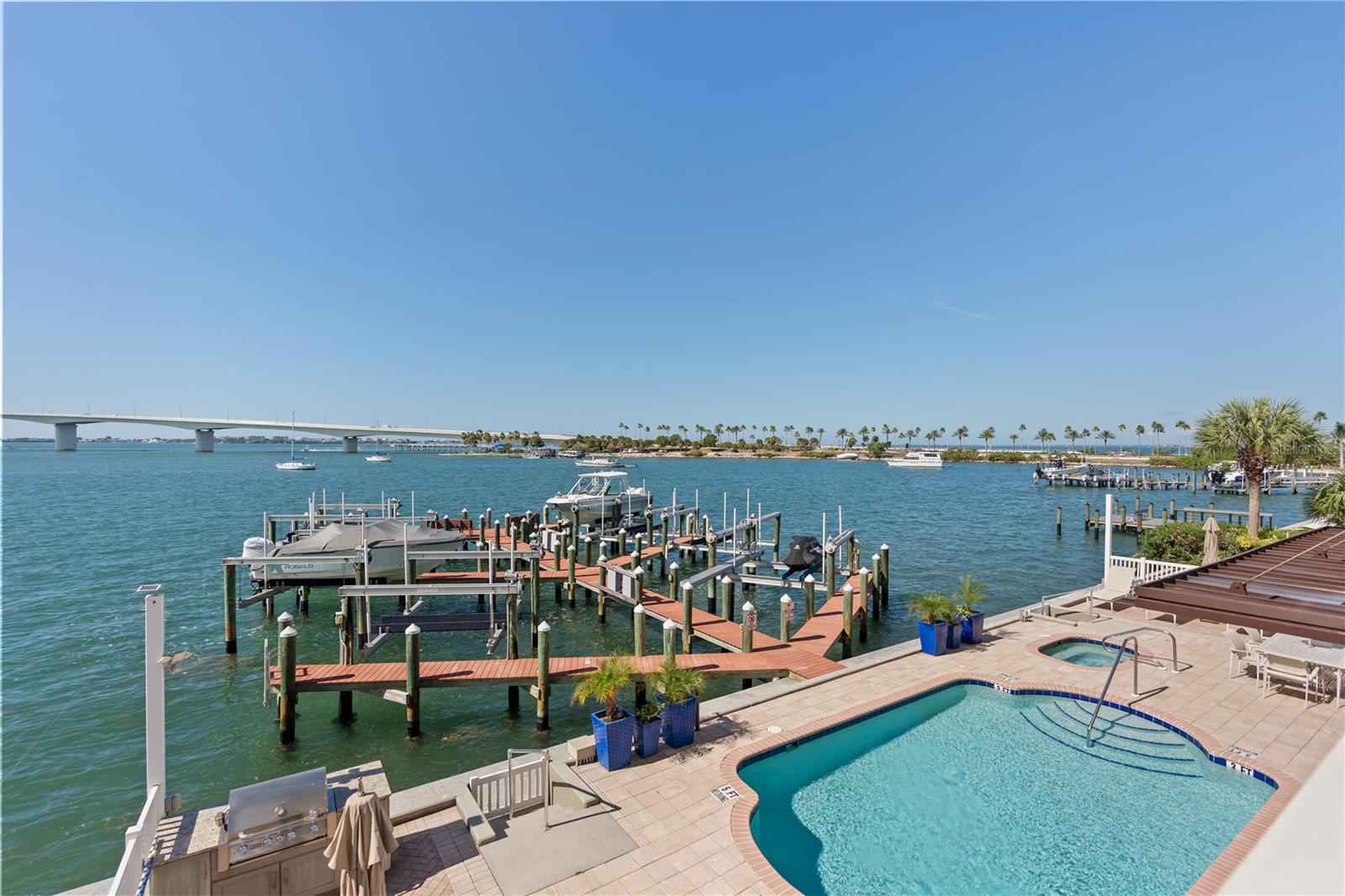 258 GOLDEN GATE PT #701, SARASOTA, FL, 34236