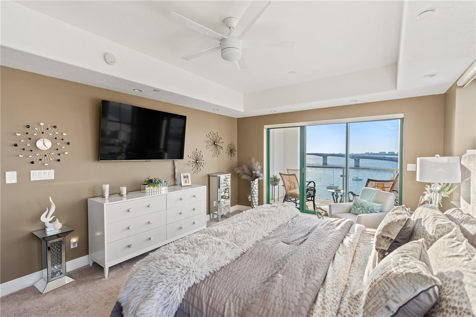 258 GOLDEN GATE PT #701, SARASOTA, FL, 34236