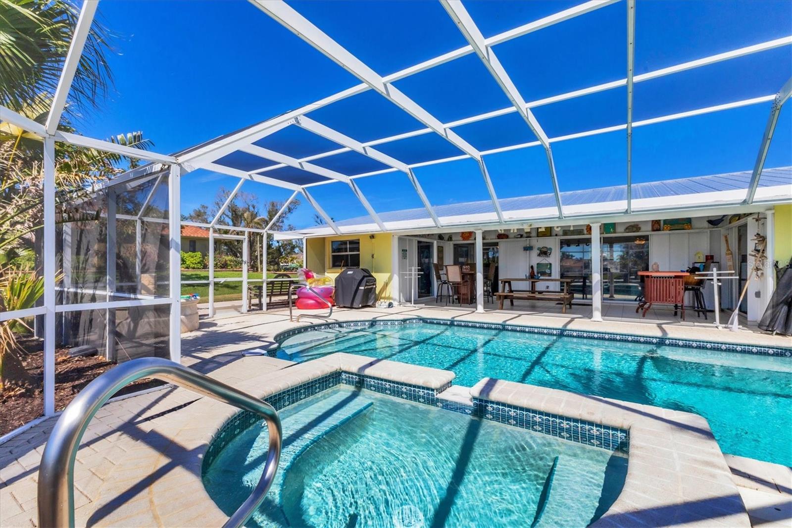 225 SPANIARDS RD, PLACIDA, FL, 33946