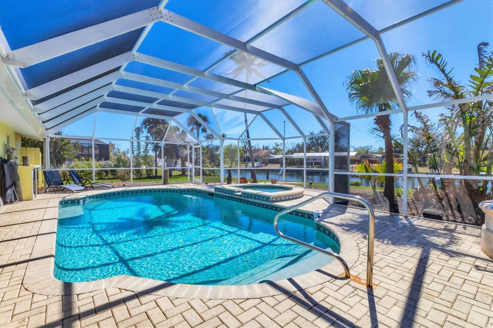 225 SPANIARDS RD, PLACIDA, FL, 33946