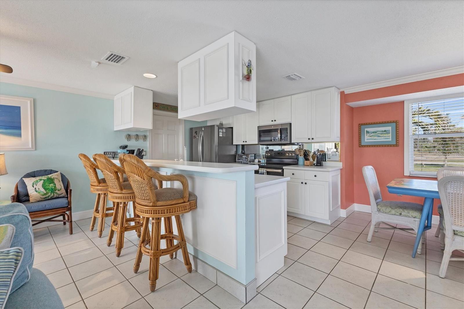 225 SPANIARDS RD, PLACIDA, FL, 33946