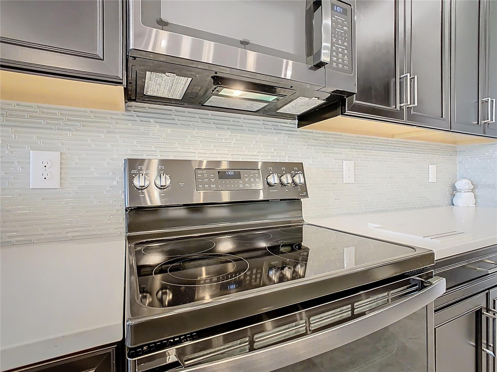 307 BELLA CORTINA DR, KISSIMMEE, FL, 34759