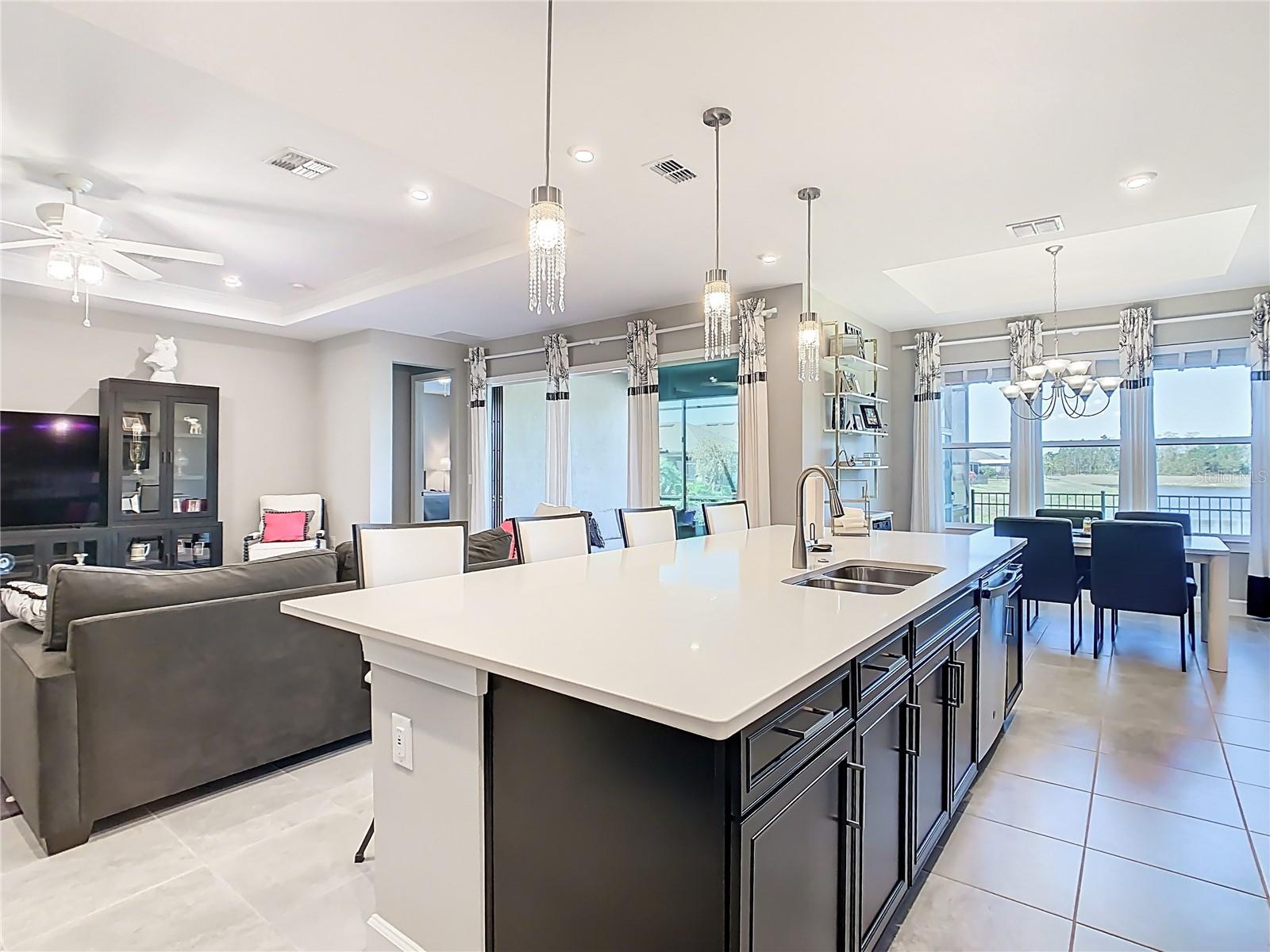 307 BELLA CORTINA DR, KISSIMMEE, FL, 34759