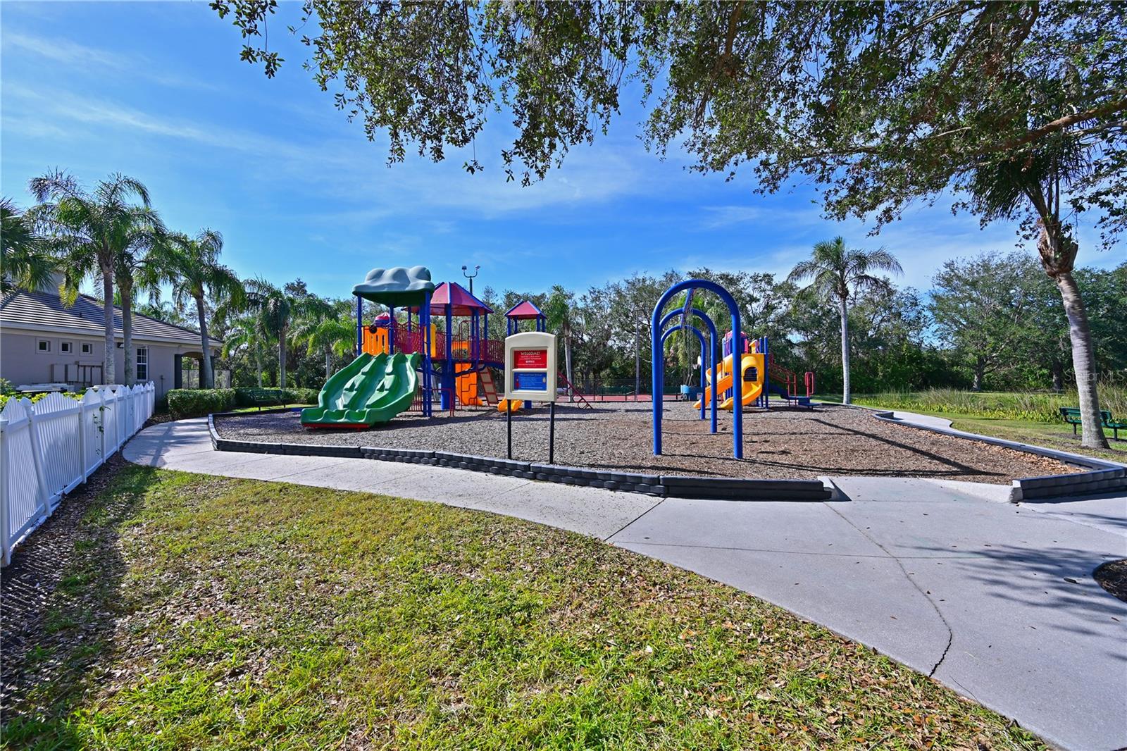 1017 SIBERIAN GLEN, BRADENTON, FL, 34212