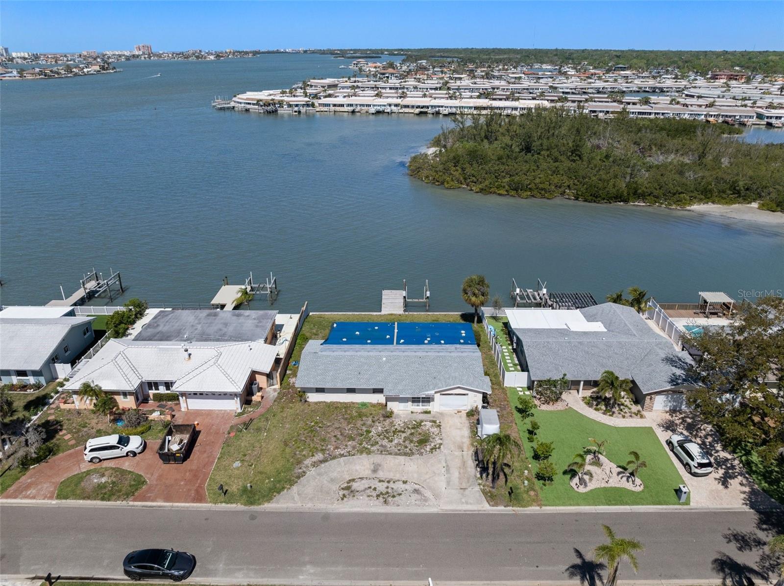 11533 48TH AVE N, ST PETERSBURG, FL, 33708