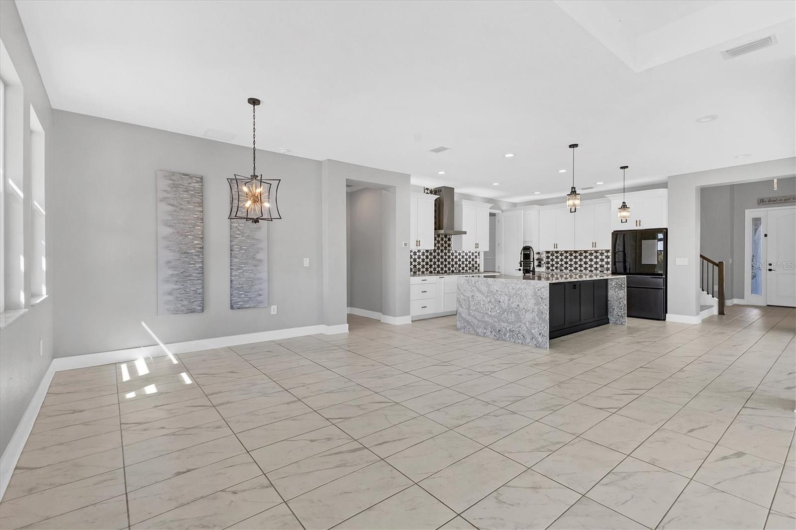 5833 MILLENNIUM SILVER CT, SARASOTA, FL, 34238