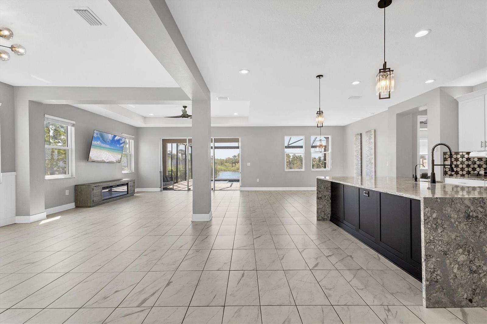 5833 MILLENNIUM SILVER CT, SARASOTA, FL, 34238