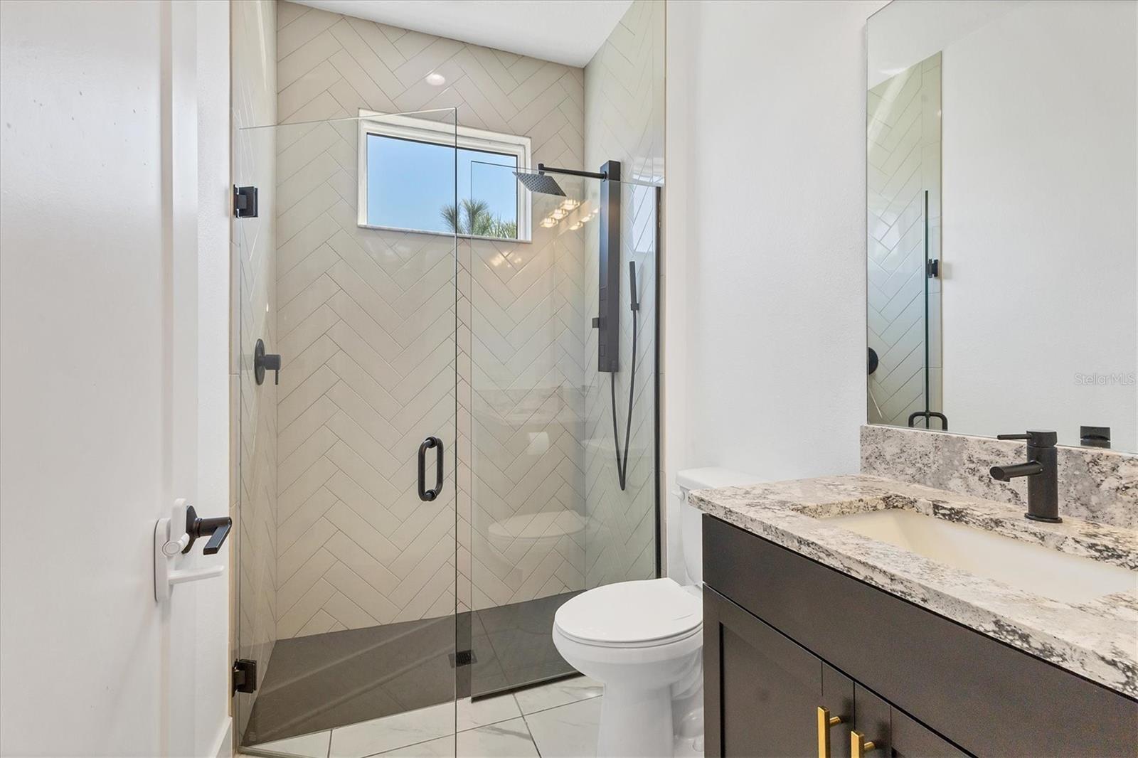 5833 MILLENNIUM SILVER CT, SARASOTA, FL, 34238