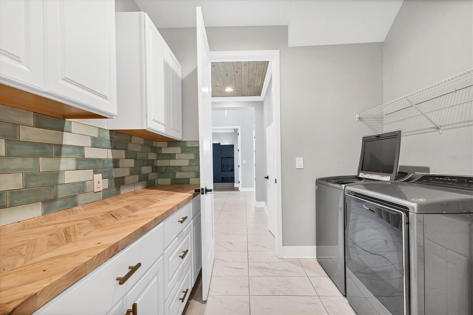 5833 MILLENNIUM SILVER CT, SARASOTA, FL, 34238