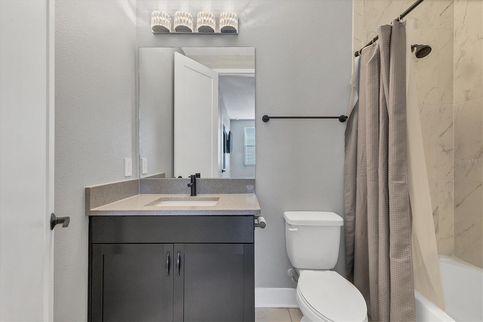 5833 MILLENNIUM SILVER CT, SARASOTA, FL, 34238