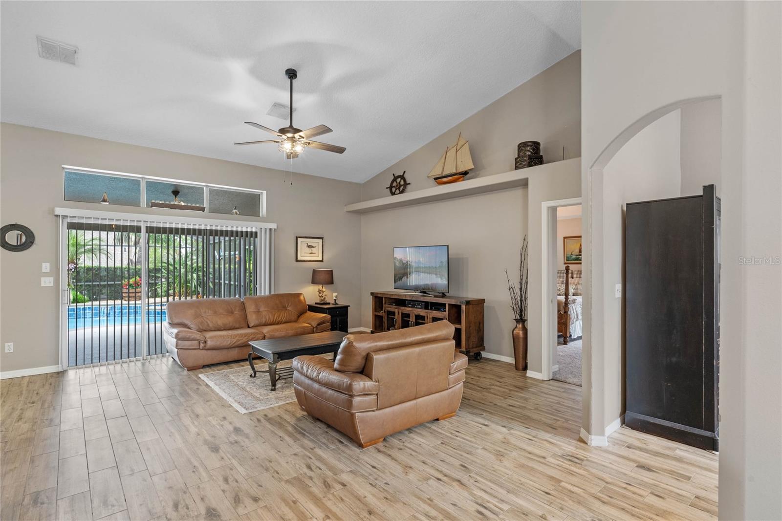 1002 PRINCETON DR, CLERMONT, FL, 34711