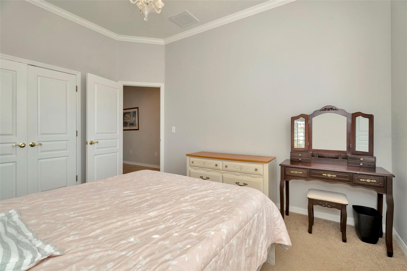 7051 DERWENT GLEN CIR, LAND O LAKES, FL, 34637