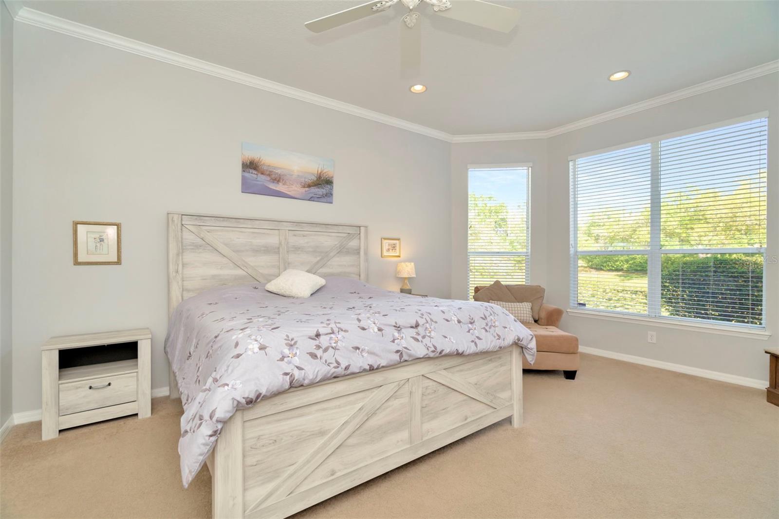7051 DERWENT GLEN CIR, LAND O LAKES, FL, 34637