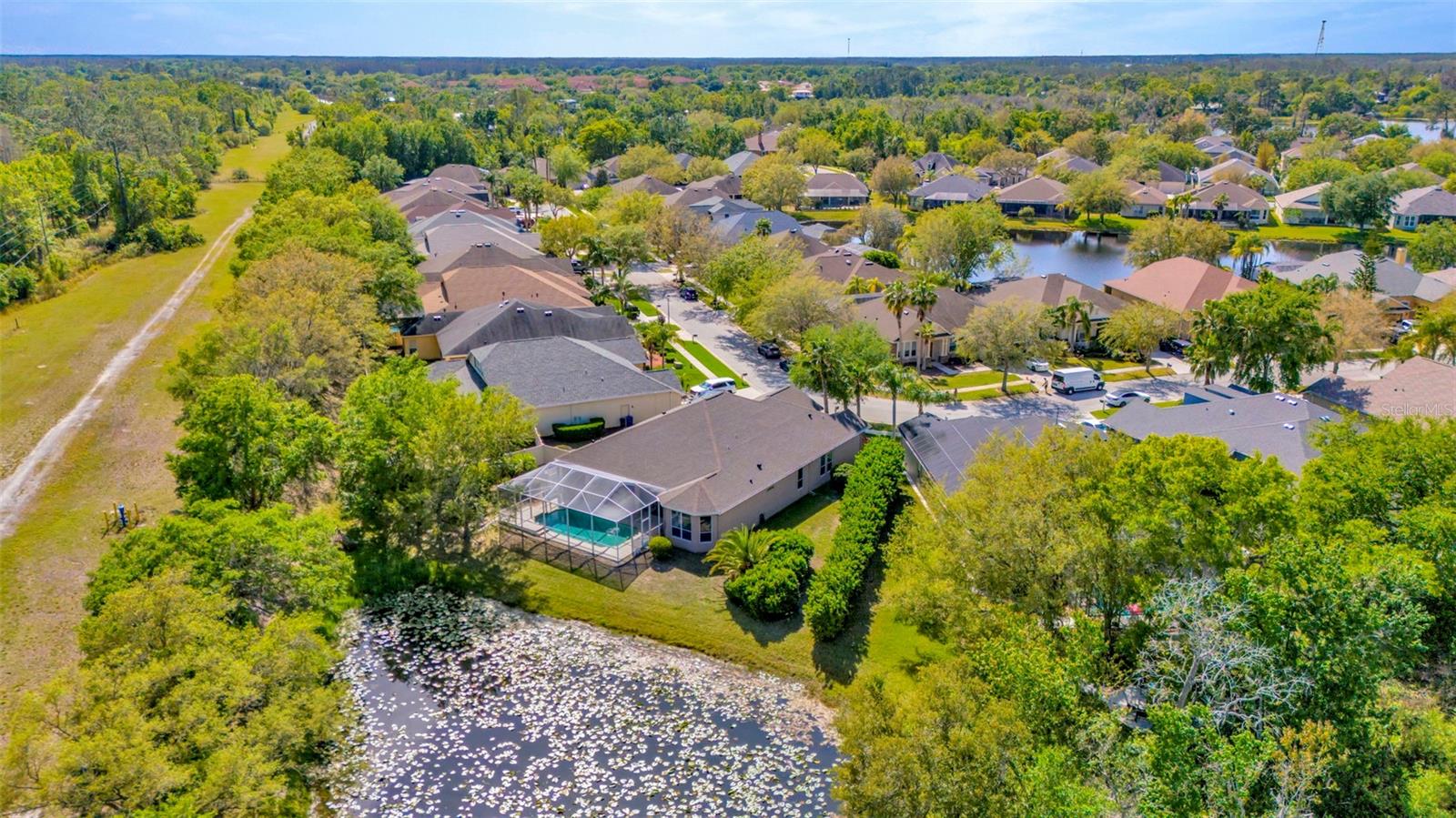 7051 DERWENT GLEN CIR, LAND O LAKES, FL, 34637