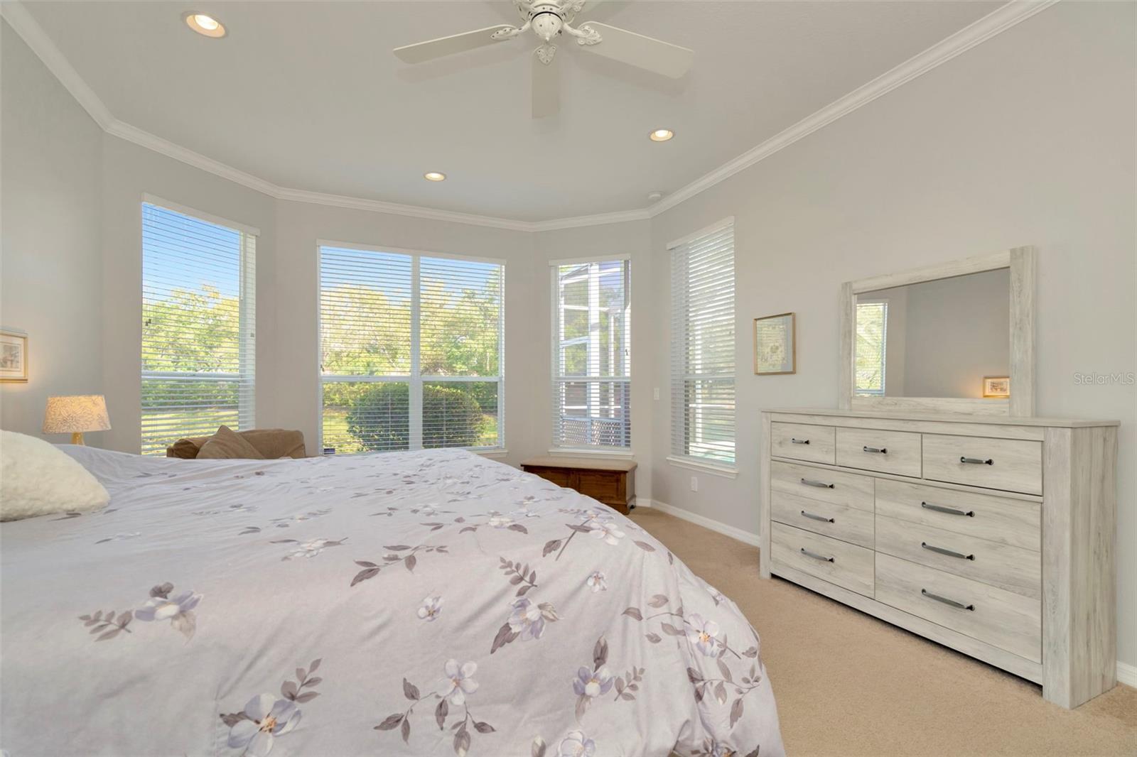 7051 DERWENT GLEN CIR, LAND O LAKES, FL, 34637