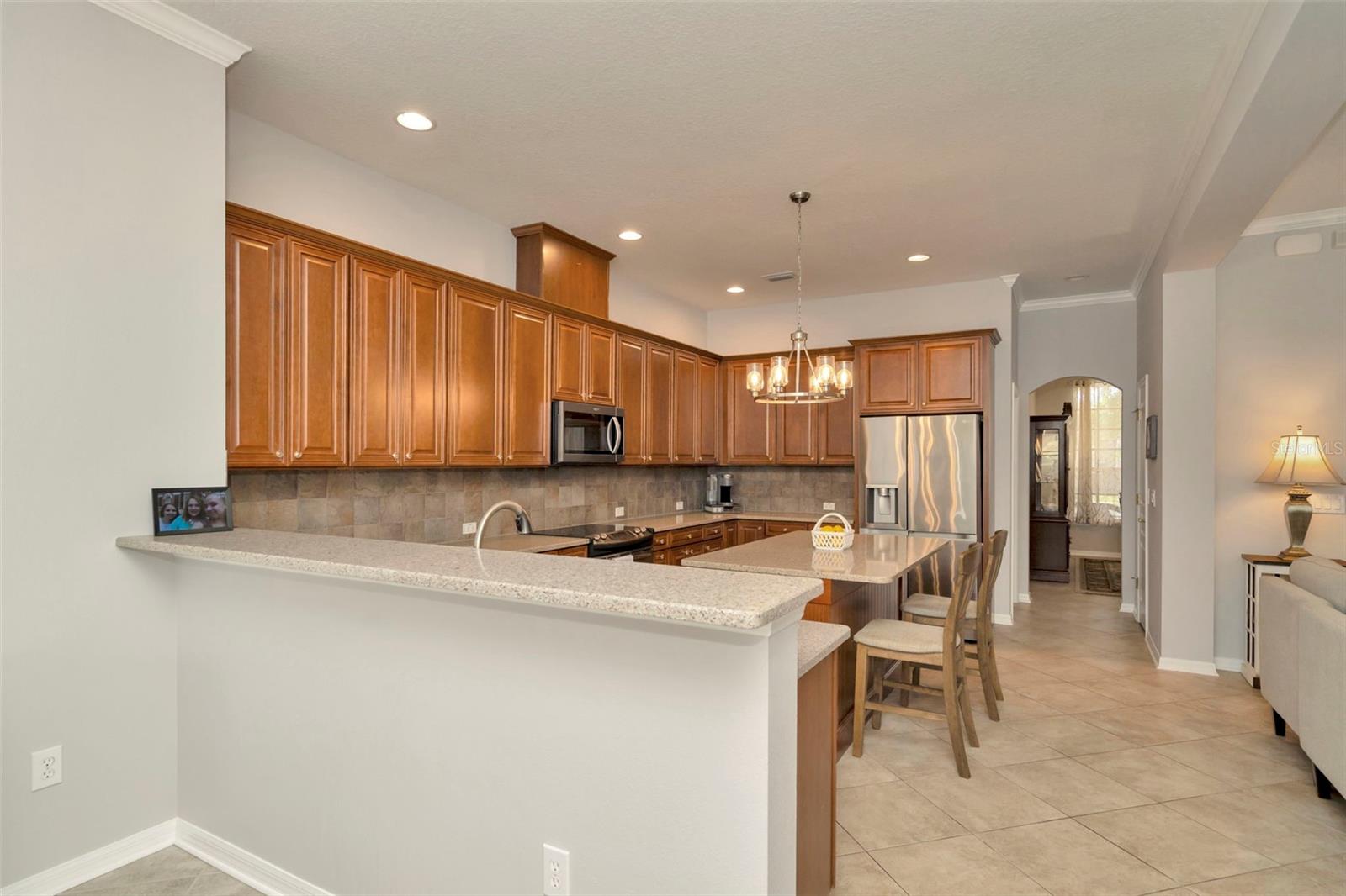 7051 DERWENT GLEN CIR, LAND O LAKES, FL, 34637