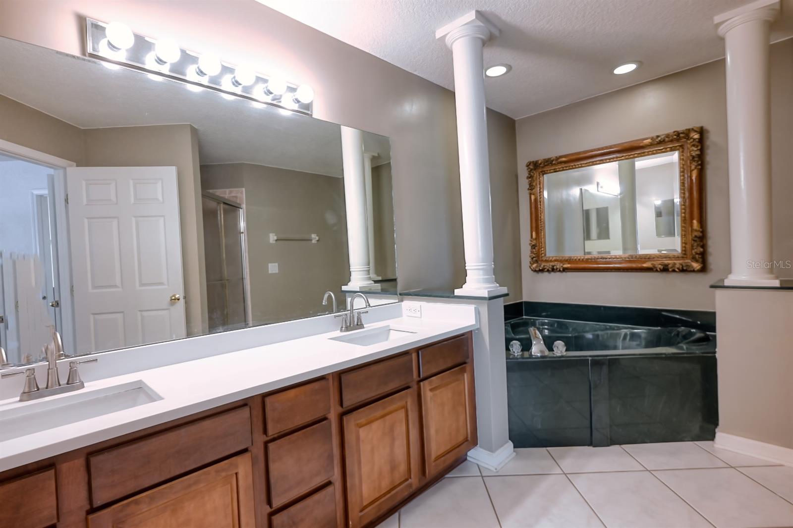 7404 GREEN TREE DR #7404, ORLANDO, FL, 32819