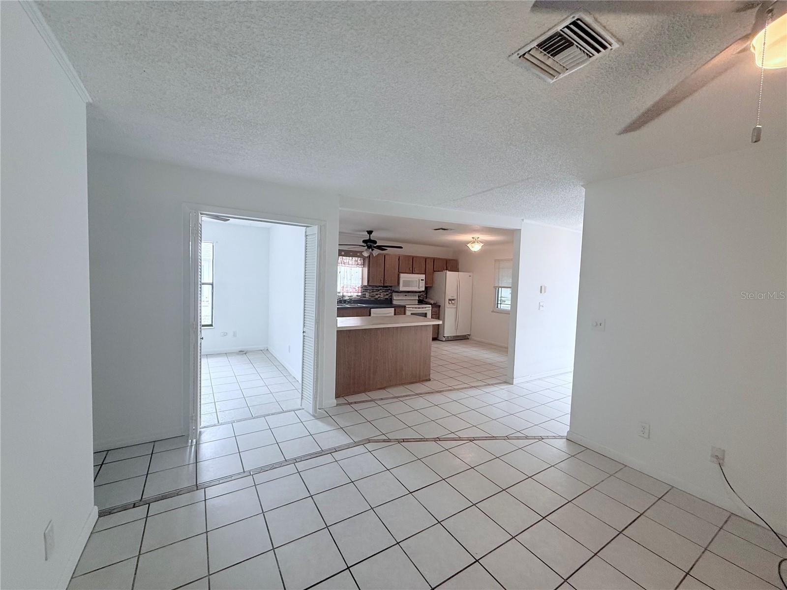 2423 CENTENNIAL BLVD, LEESBURG, FL, 34748