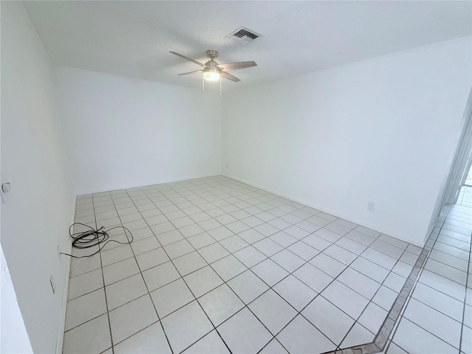 2423 CENTENNIAL BLVD, LEESBURG, FL, 34748