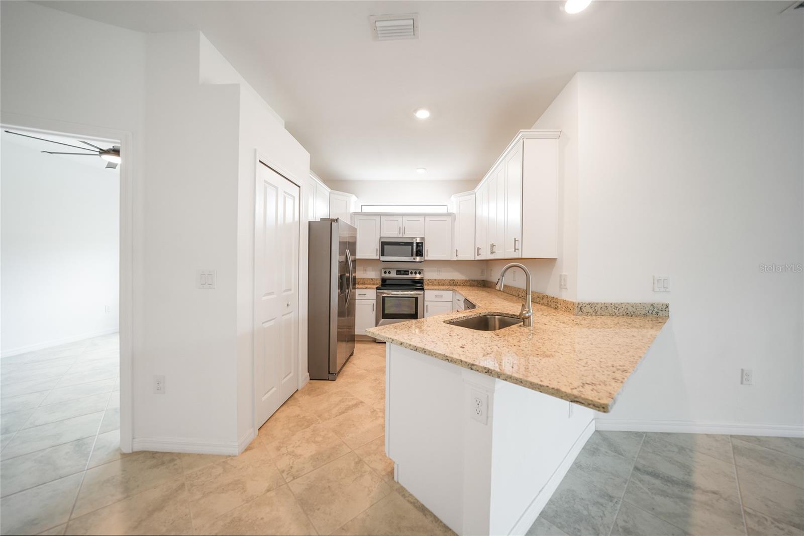2232 BONITO WAY, PORT CHARLOTTE, FL, 33953