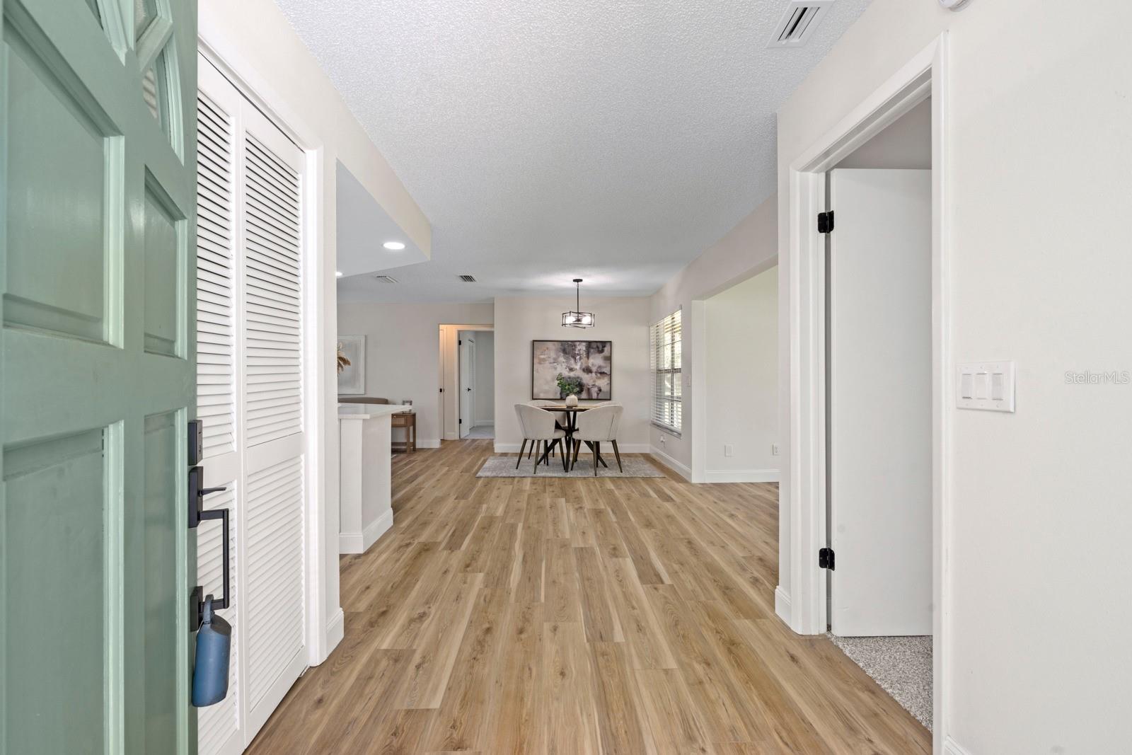 10408 N 50TH ST #1/2, TAMPA, FL, 33617