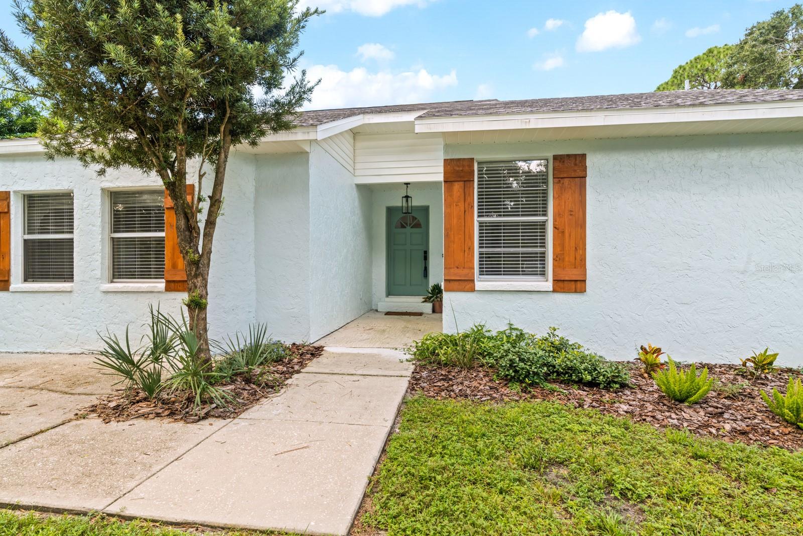 10408 N 50TH ST #1/2, TAMPA, FL, 33617