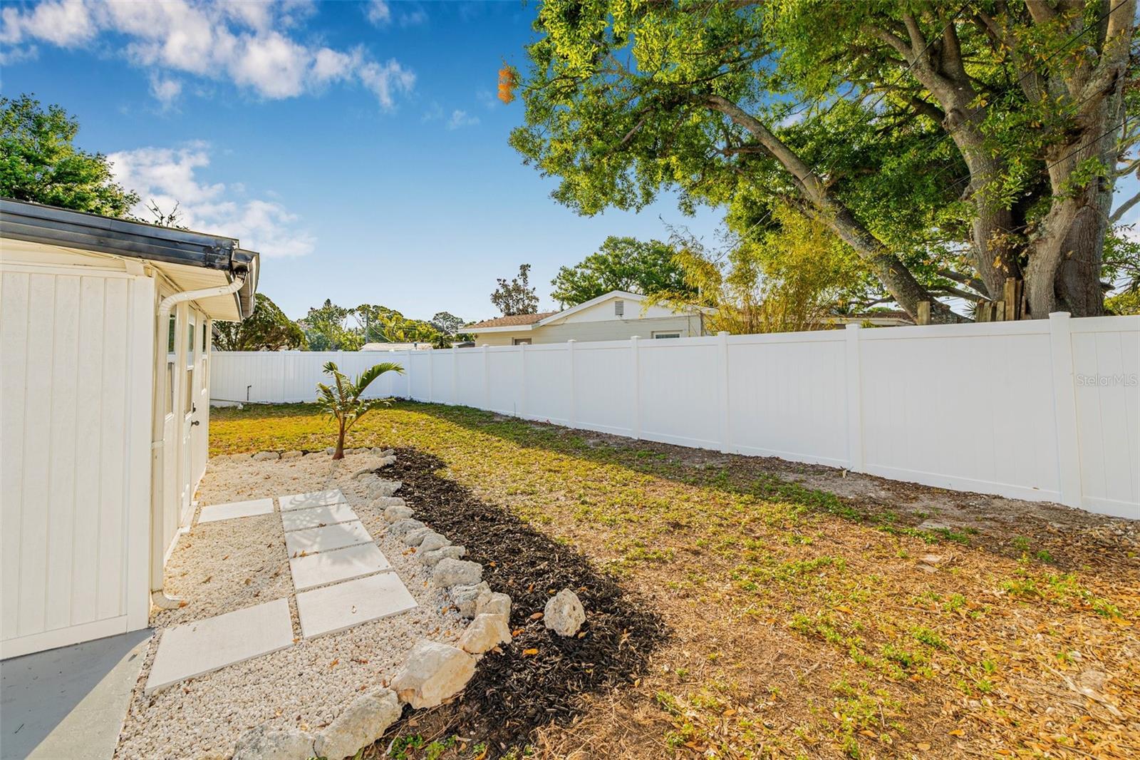 5980 32ND AVE N, ST PETERSBURG, FL, 33710