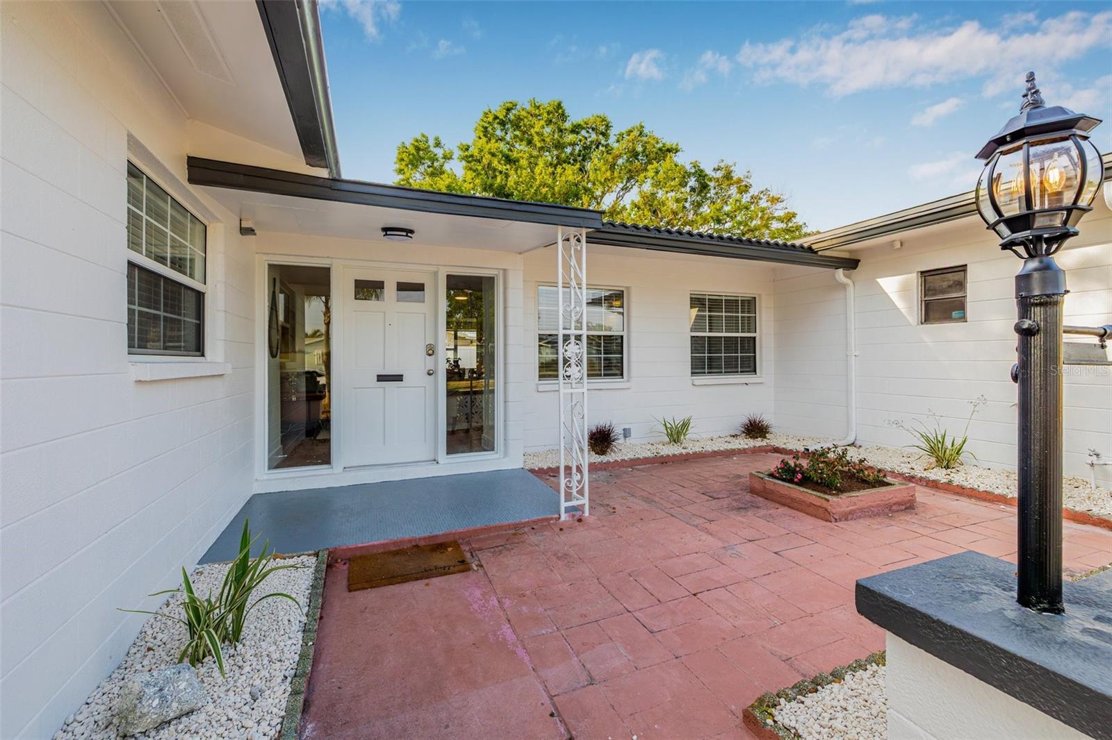 5980 32ND AVE N, ST PETERSBURG, FL, 33710