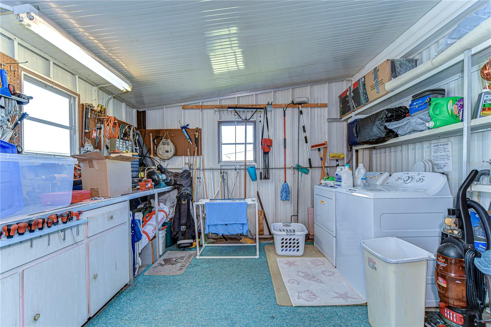 6252 FRIENDSHIP LN, ZEPHYRHILLS, FL, 33542