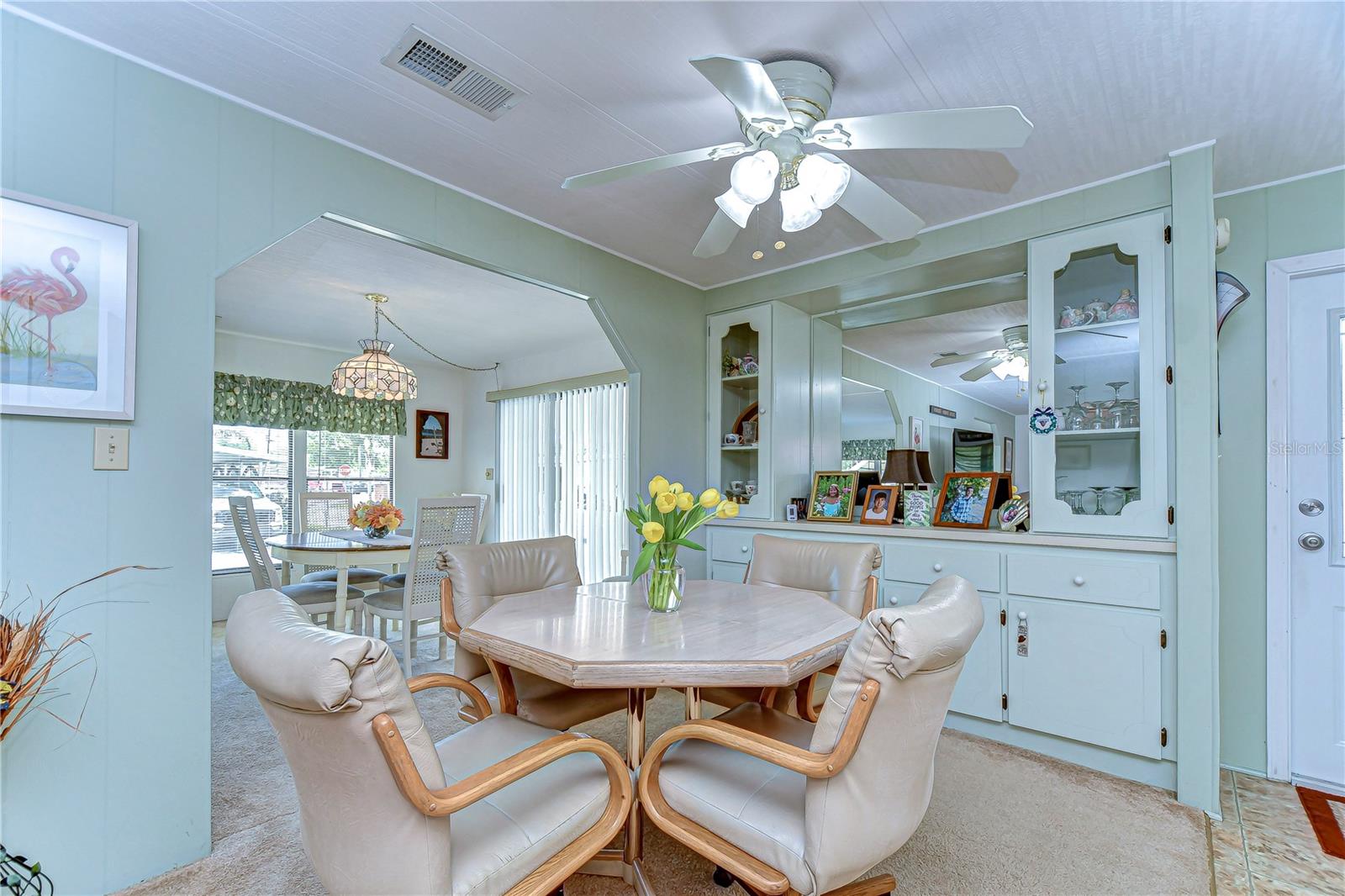 6252 FRIENDSHIP LN, ZEPHYRHILLS, FL, 33542