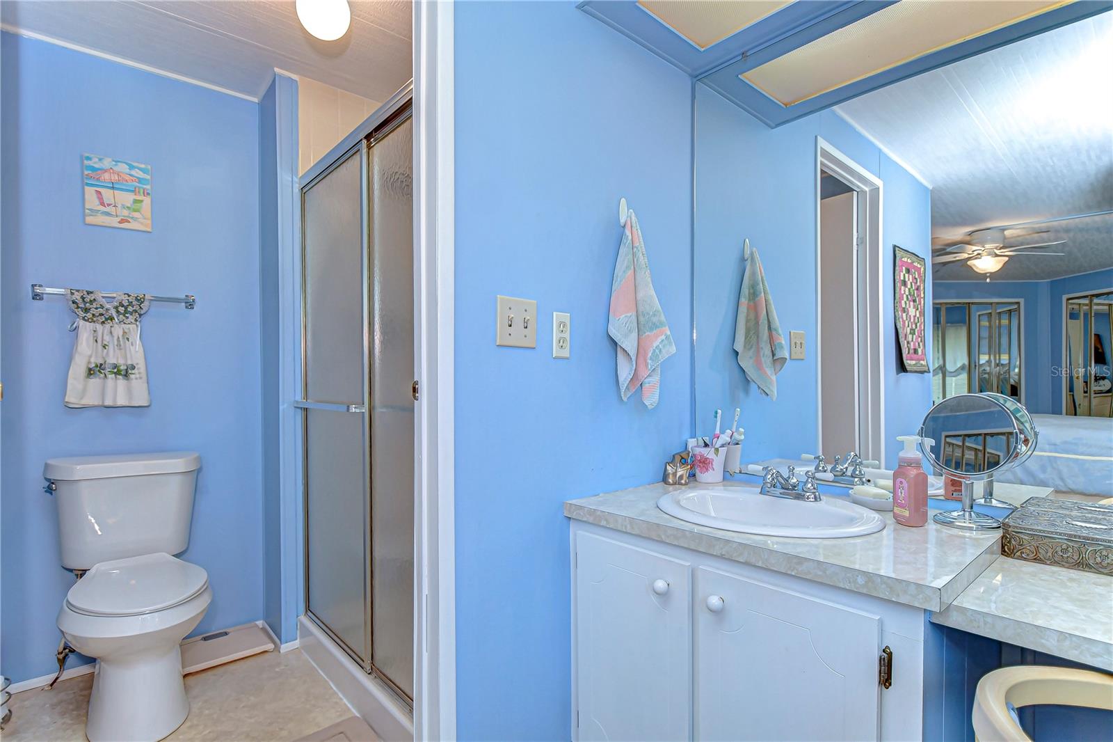 6252 FRIENDSHIP LN, ZEPHYRHILLS, FL, 33542