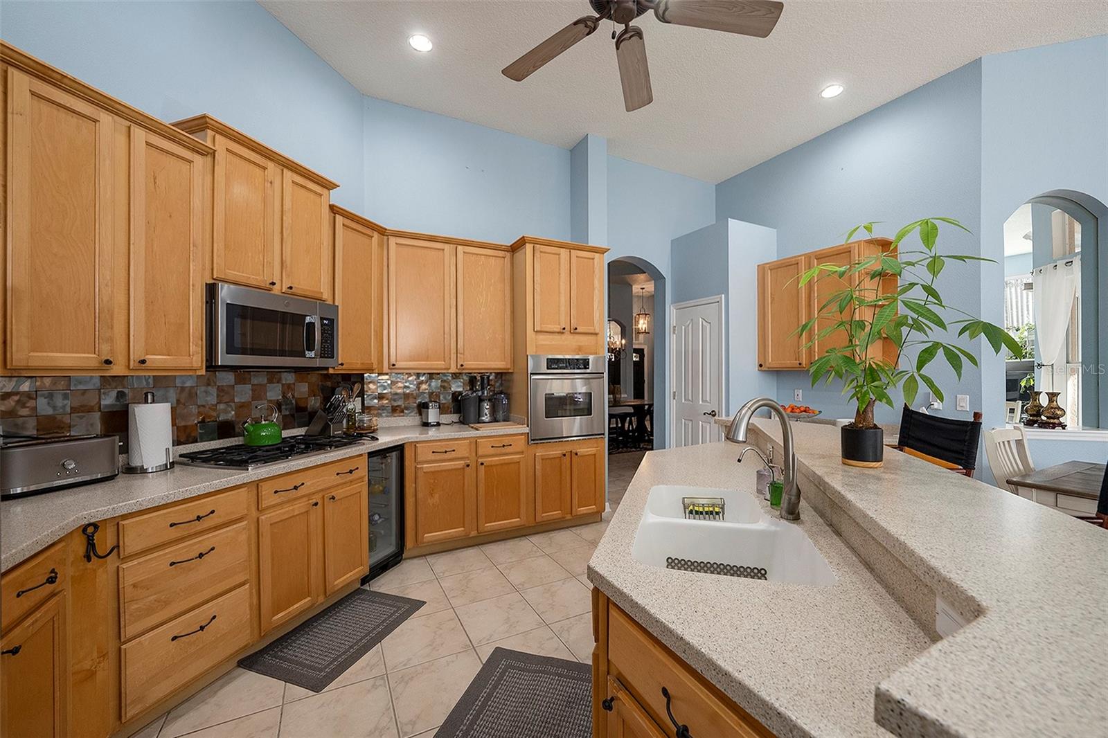 8507 PORTAGE AVE, TAMPA, FL, 33647