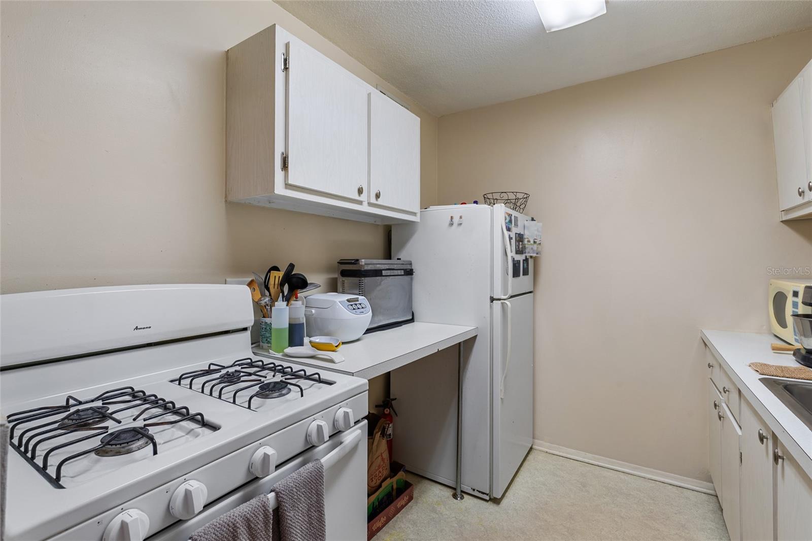 1700 SW 16TH CT #P27, GAINESVILLE, FL, 32608