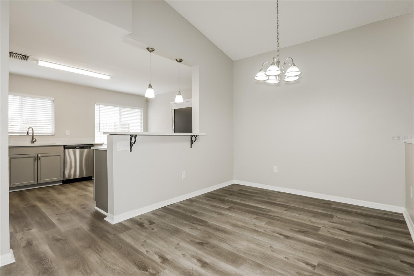 3028 SUMMER HOUSE DR, VALRICO, FL, 33594