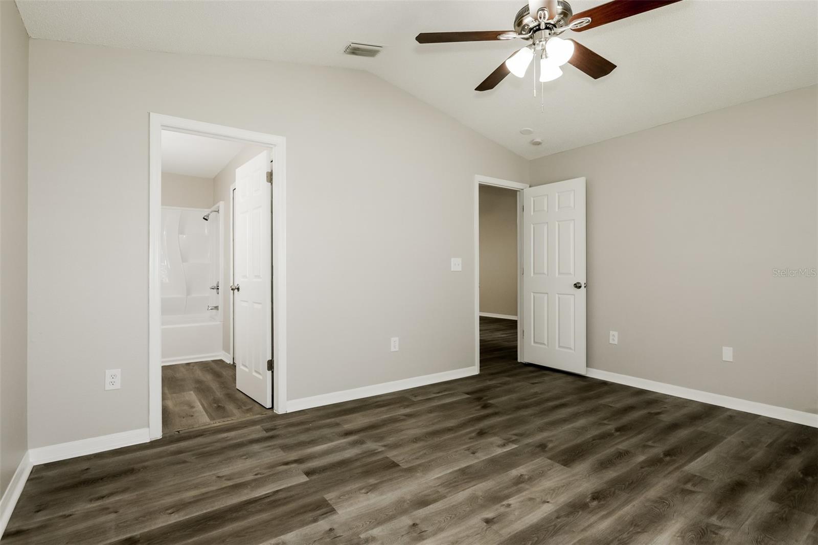 3028 SUMMER HOUSE DR, VALRICO, FL, 33594