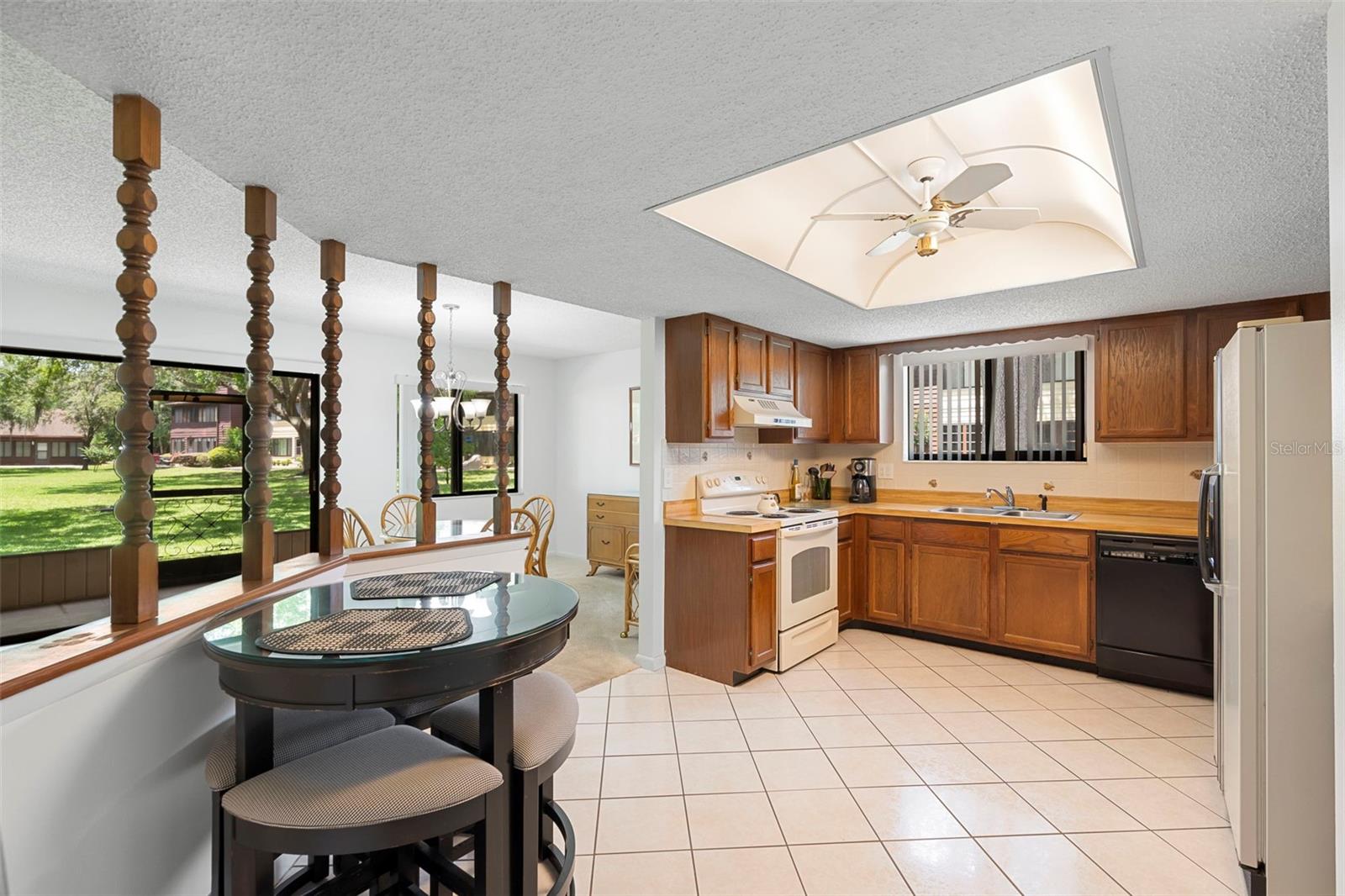 501 FAIRWAYS LN #A, OCALA, FL, 34472