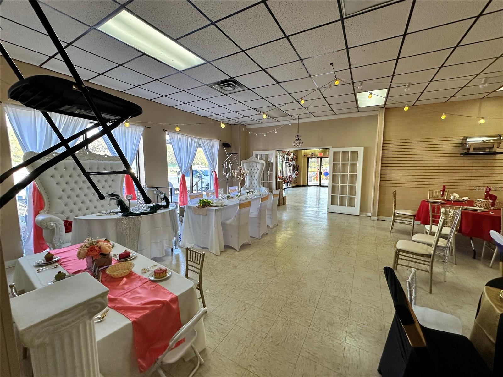 430 W DR MARTIN LUTHER KING JR BLVD, SEFFNER, FL, 33584