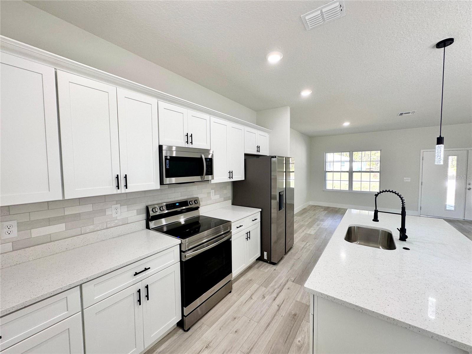 2358 W ELMORE LOOP, CITRUS SPRINGS, FL, 34434