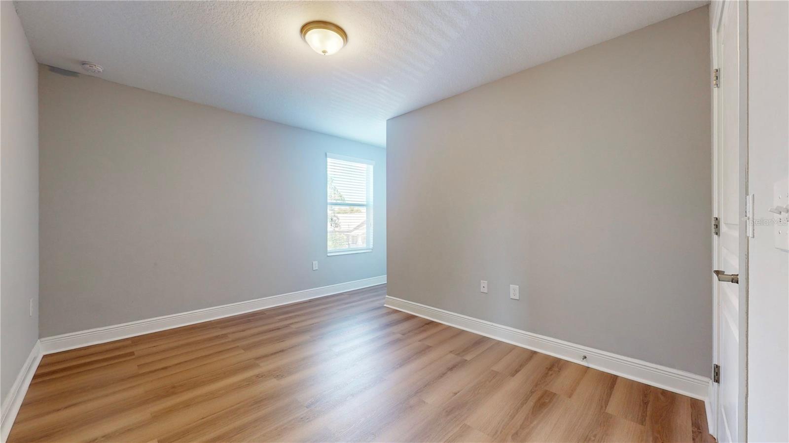 2907 W MAIN ST, TAMPA, FL, 33607