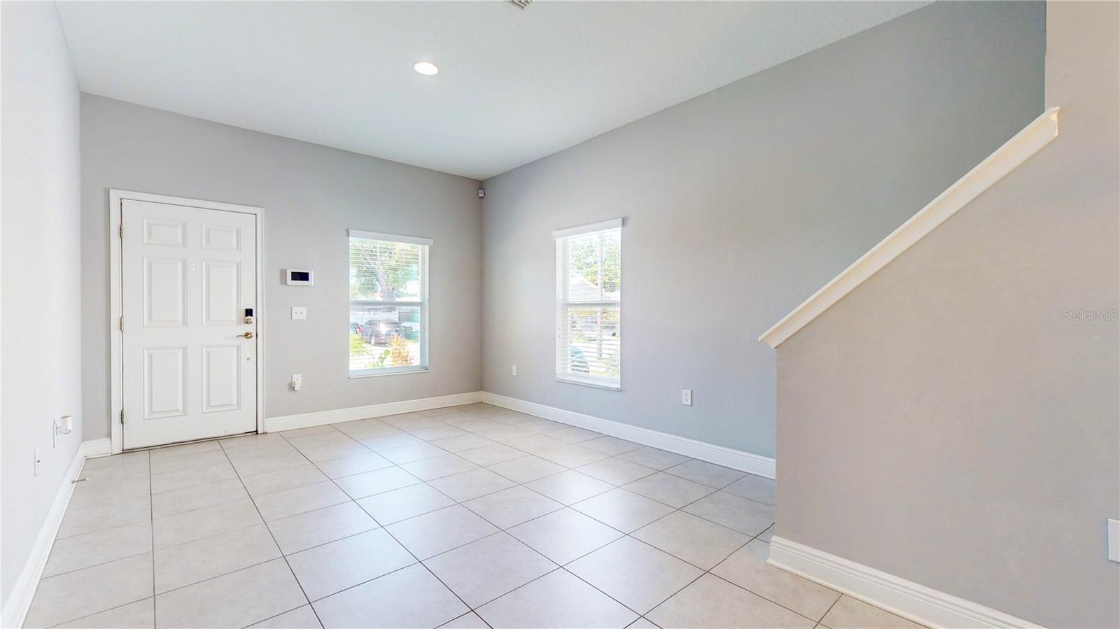 2907 W MAIN ST, TAMPA, FL, 33607