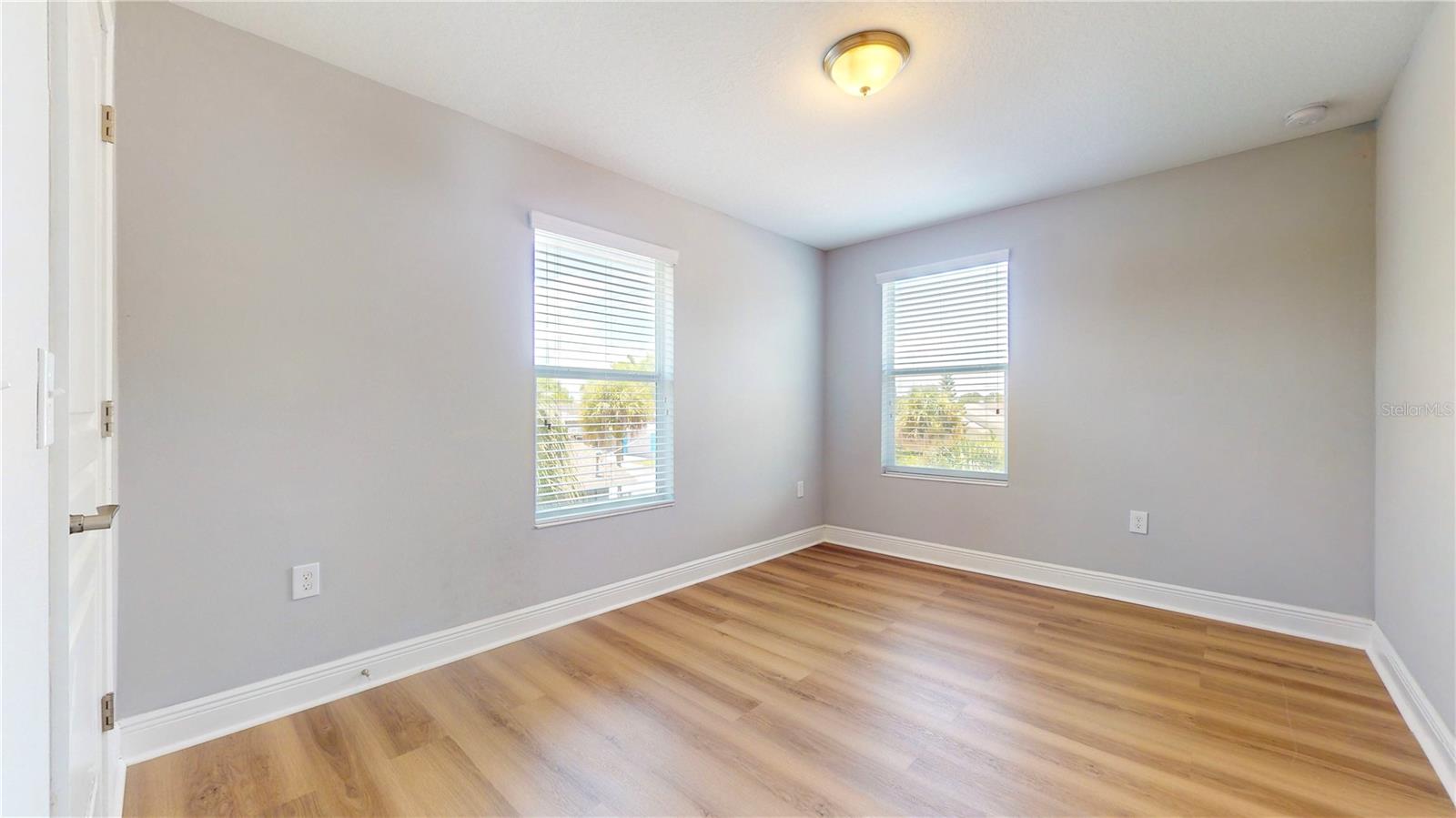 2907 W MAIN ST, TAMPA, FL, 33607