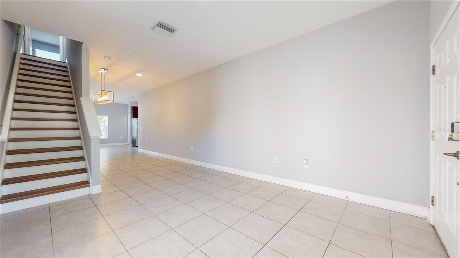 2907 W MAIN ST, TAMPA, FL, 33607