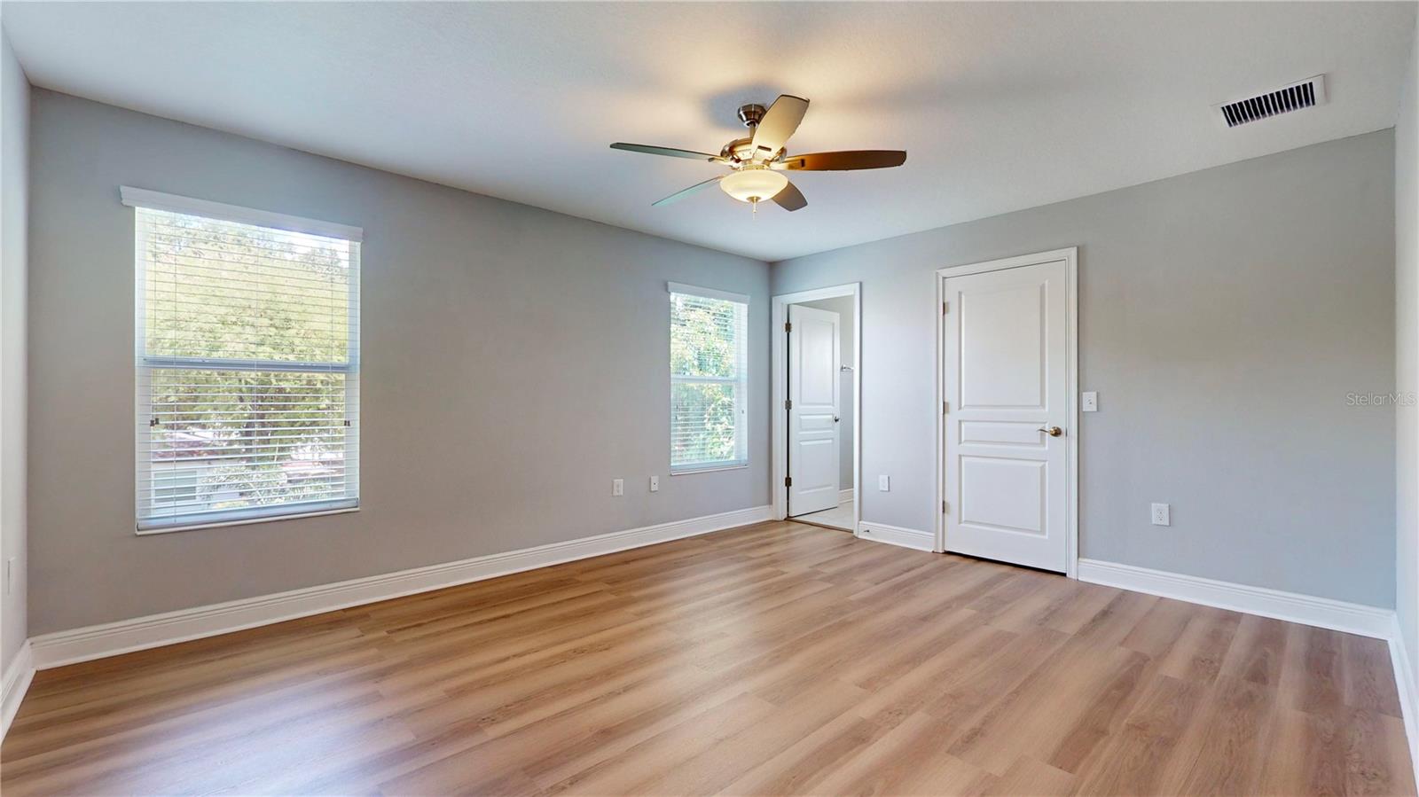 2907 W MAIN ST, TAMPA, FL, 33607