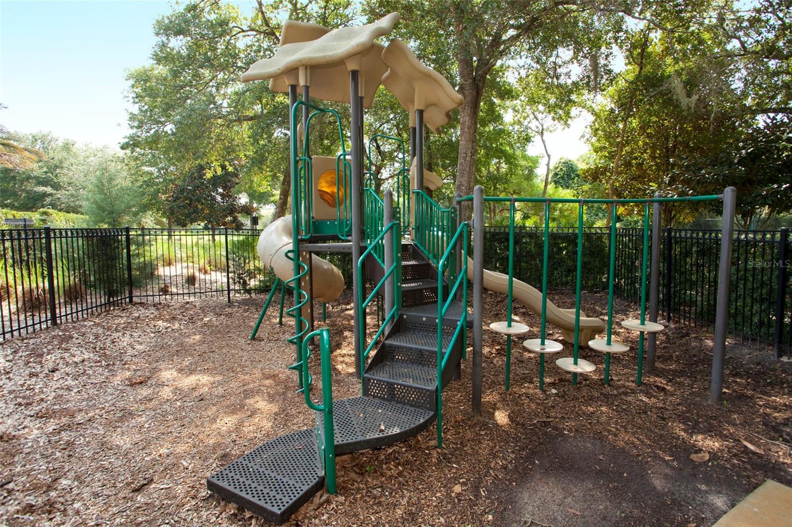 20 CHINIER ST, PALM COAST, FL, 32137