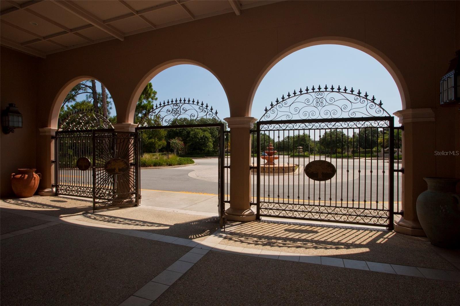 20 CHINIER ST, PALM COAST, FL, 32137