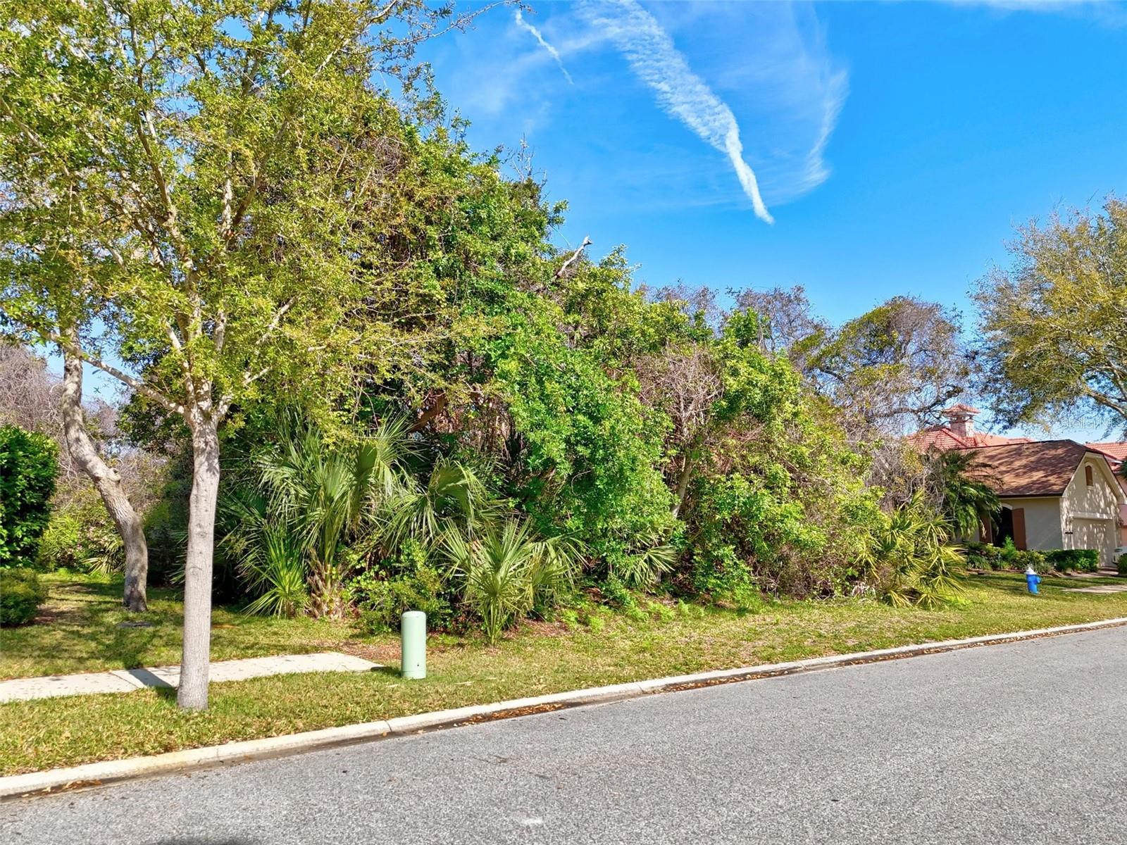 20 CHINIER ST, PALM COAST, FL, 32137