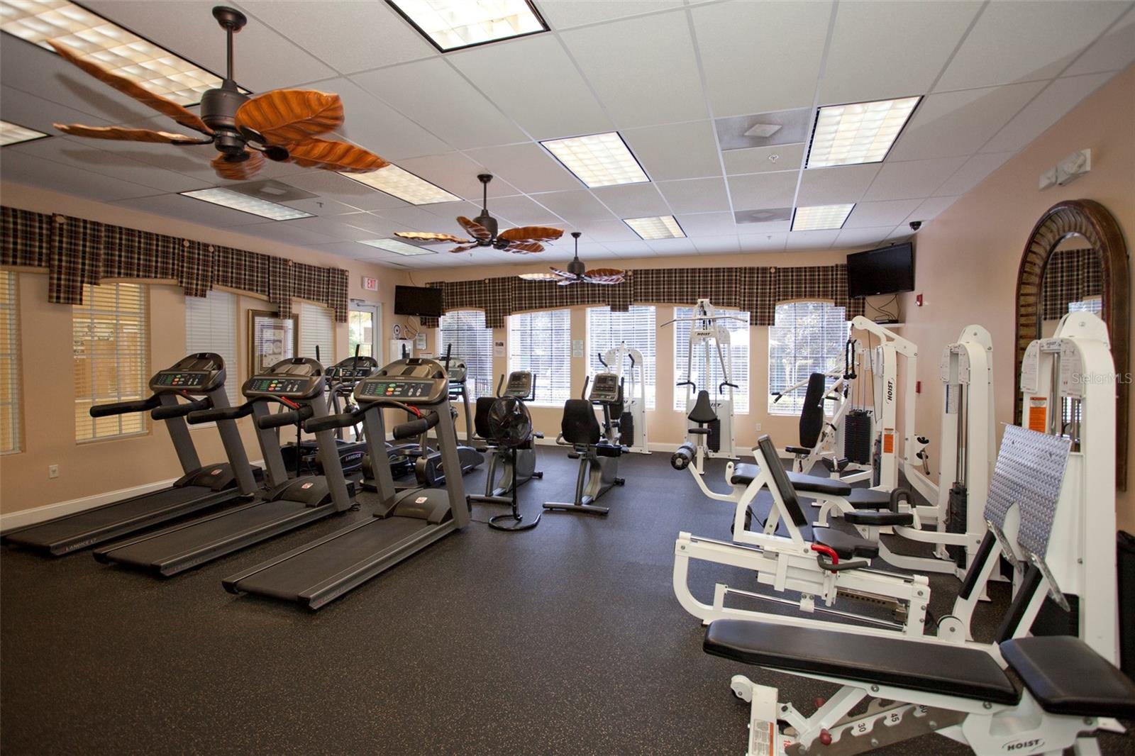 20 CHINIER ST, PALM COAST, FL, 32137