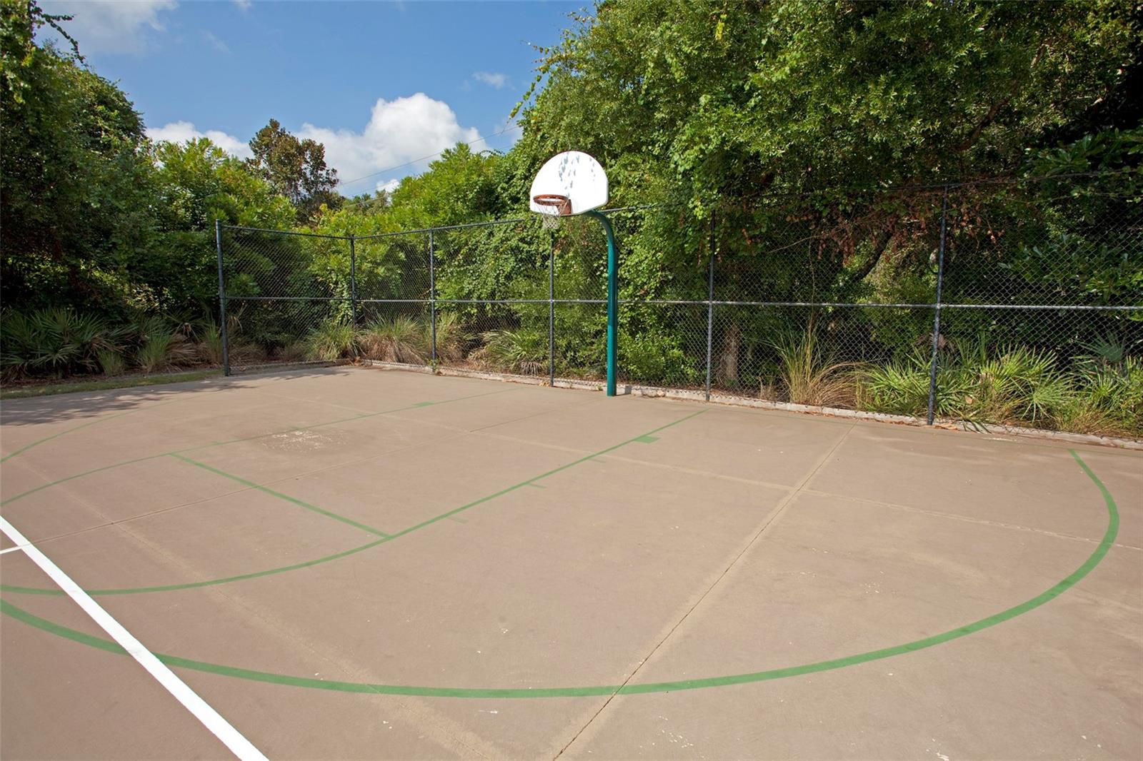 20 CHINIER ST, PALM COAST, FL, 32137